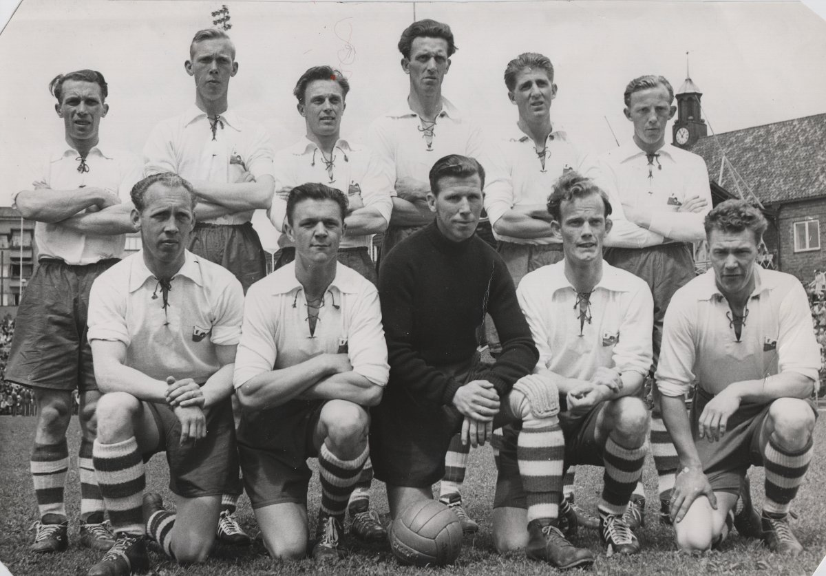 FFK laget mot Brann i 1952.jpg